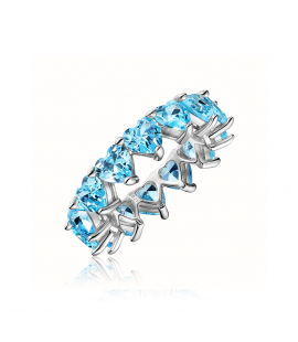 Серебряное кольцо дорожка 925 пробы с фианитами огранки сердце голубое