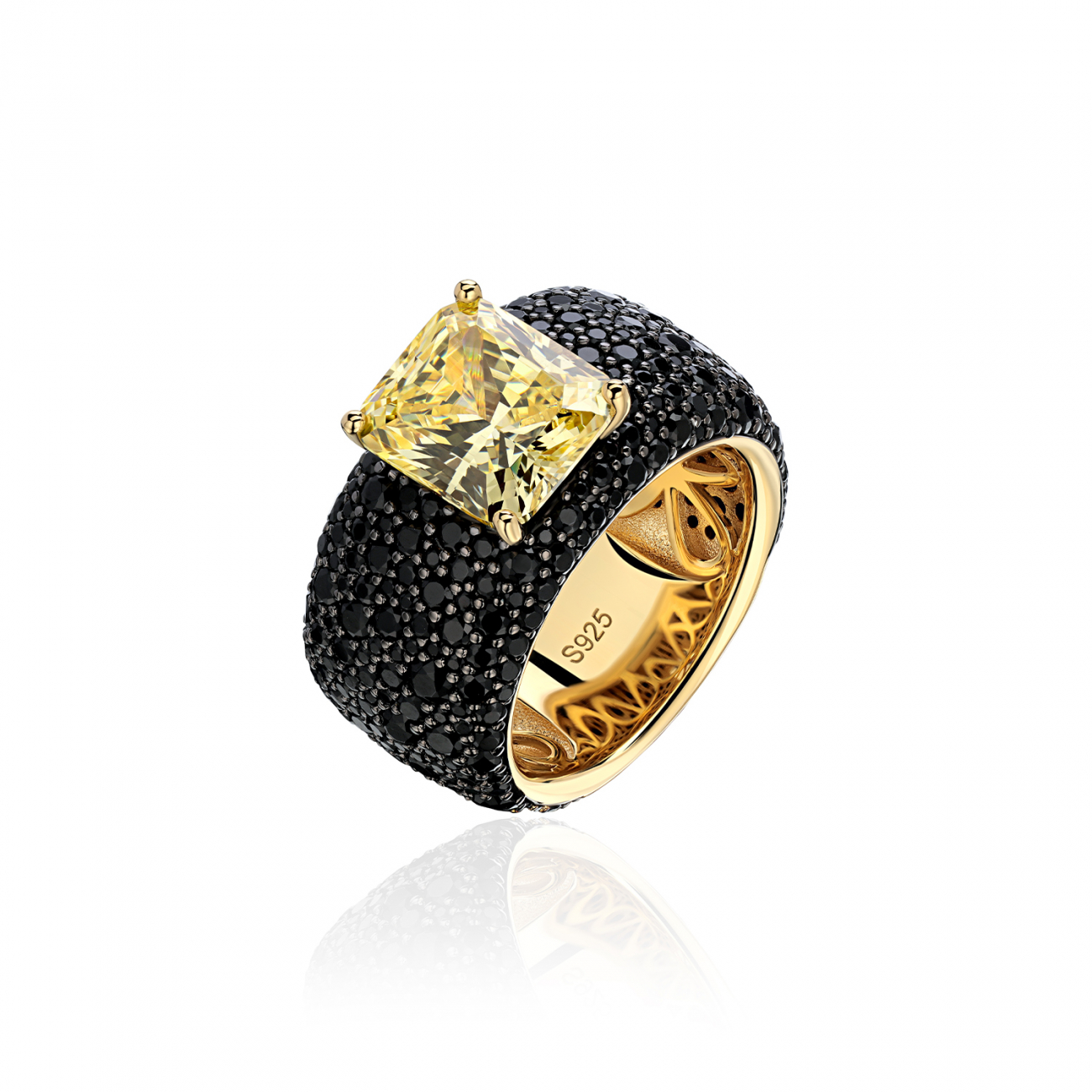 Кольцо широкое с желтым камнем в черной инкрустации