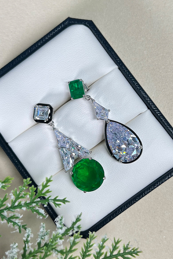 Серьги моно капля круг изумрудное